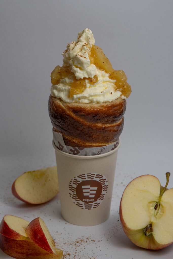 Trdelník Manzana Canela – Preuge Pastelería Eslovaca, Bucaramanga