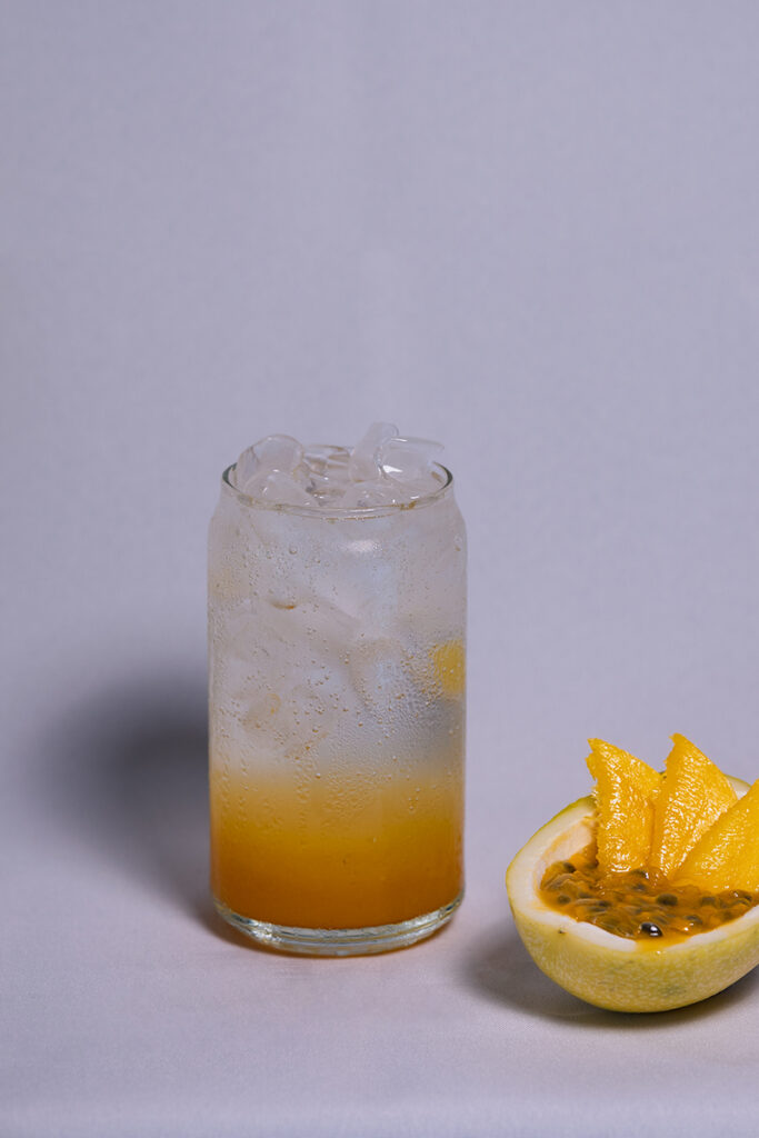 Soda Frutos Amarillos – Preuge Pastelería Eslovaca, Bucaramanga